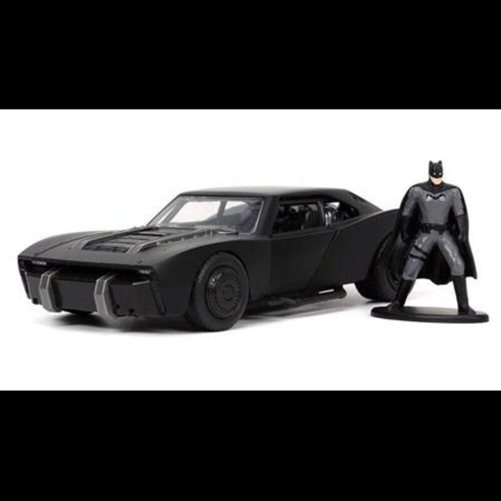 The Batman and Batmobile - DC Comics - Batmobile 1/32 Scale